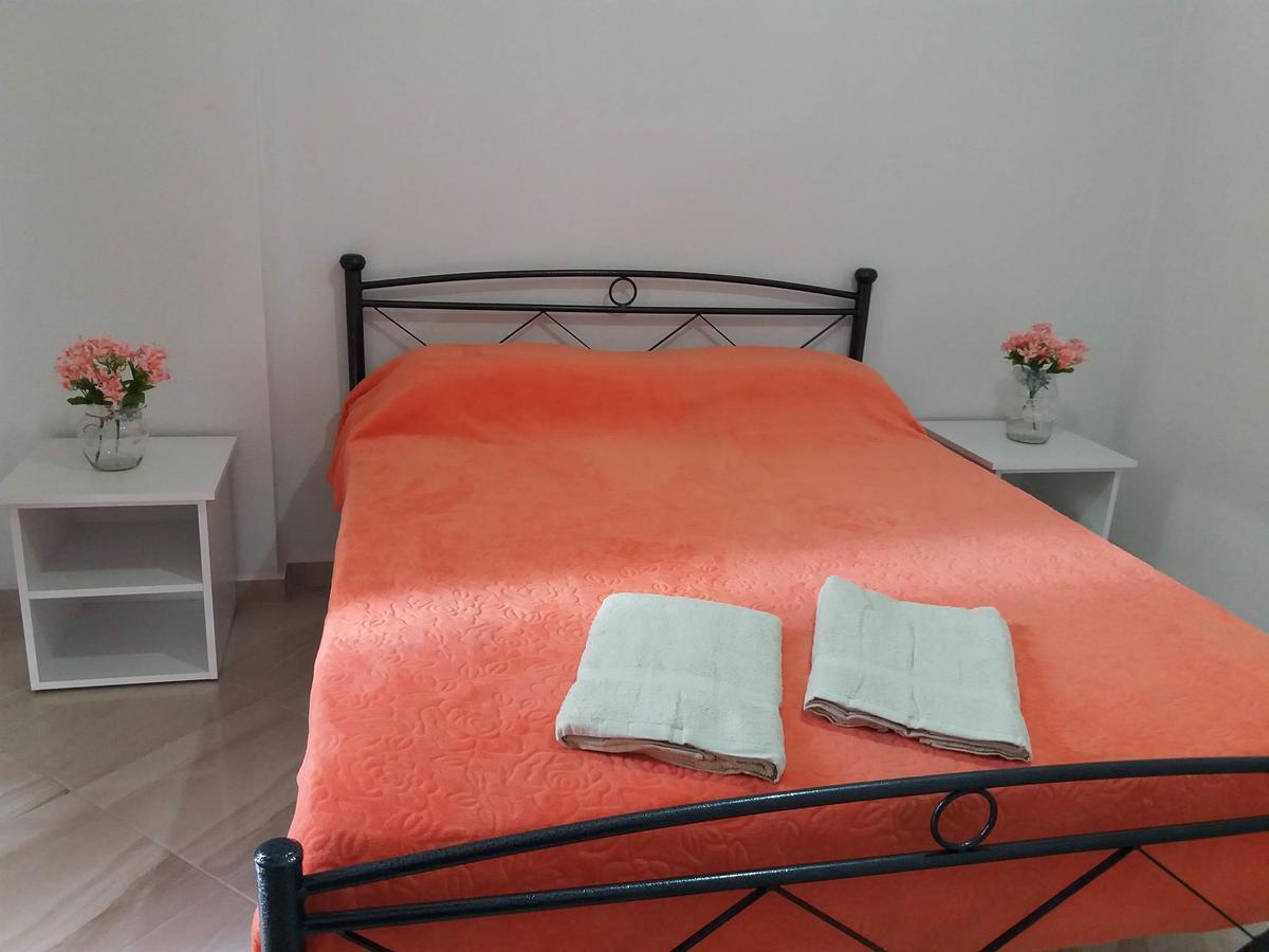 Zeta'S Apartments Saranda Dış mekan fotoğraf